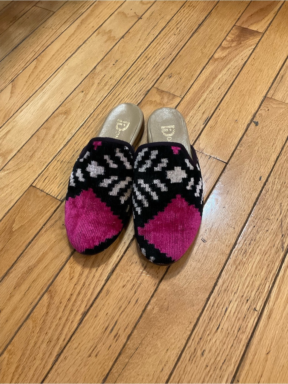 DNI Handmade Ikat Silk Mules-Vibrant Comfortable Slip-On